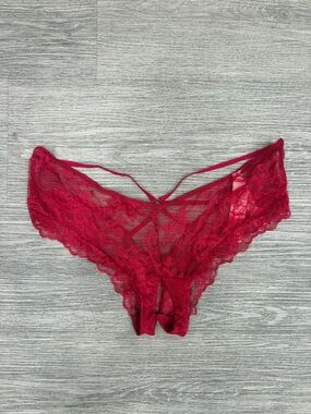 NWT Victoria's Secret Red Lace Strappy Crotchless Bikini Panty Size Large